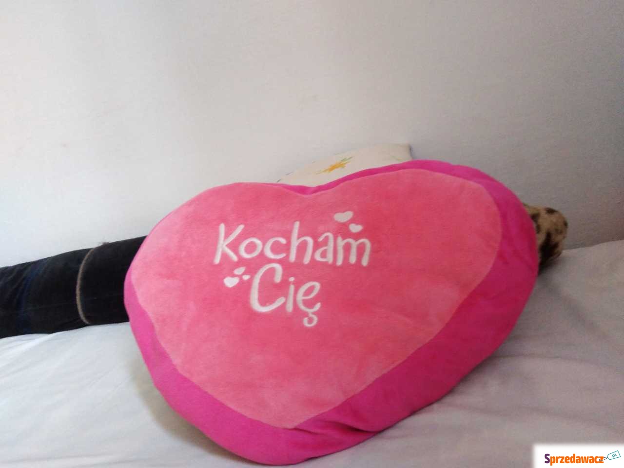 Poduszka kocham cię różowa serce